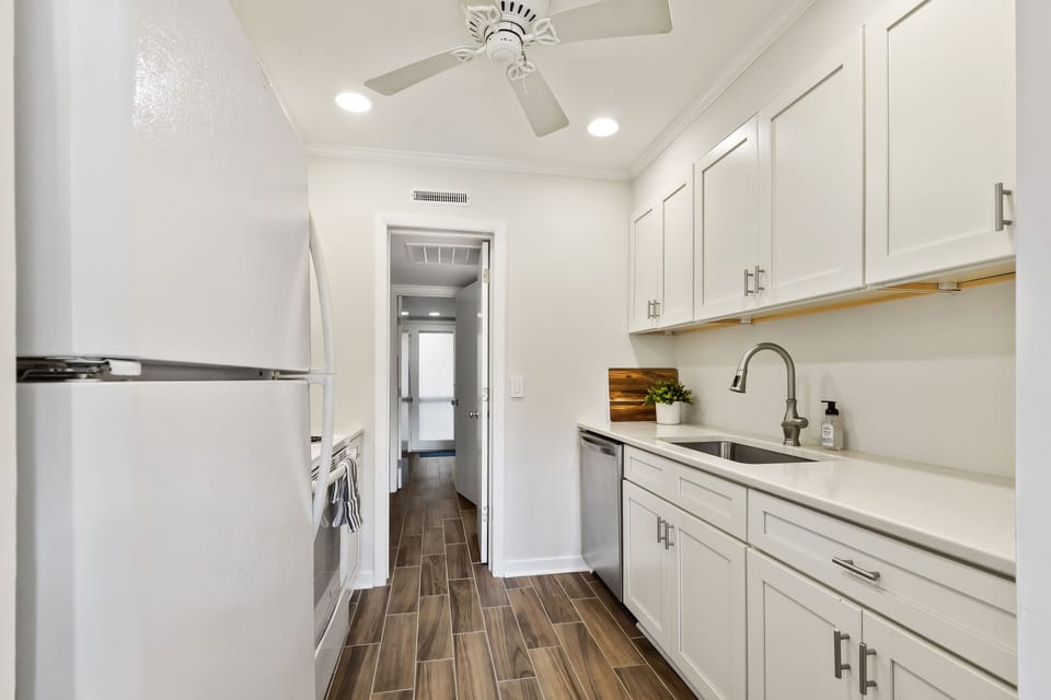 Fully equipped kitchen