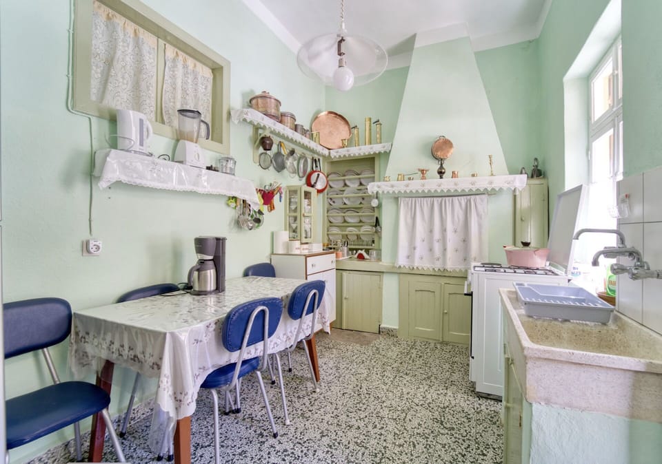 Traditional House, Sea View, Beachfront | Private kitchen | Full-size fridge, oven, stovetop, toaster