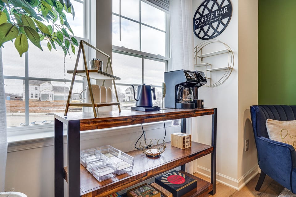 Coffee Bar | 1st Floor | Dual Drip/Keurig Coffee Maker