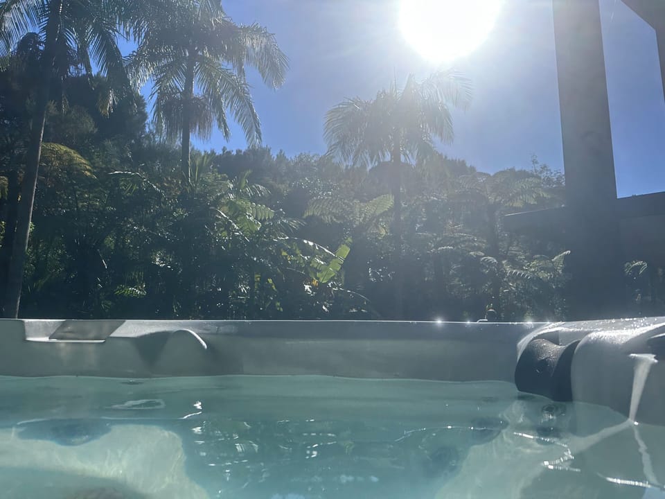 Outdoor spa tub