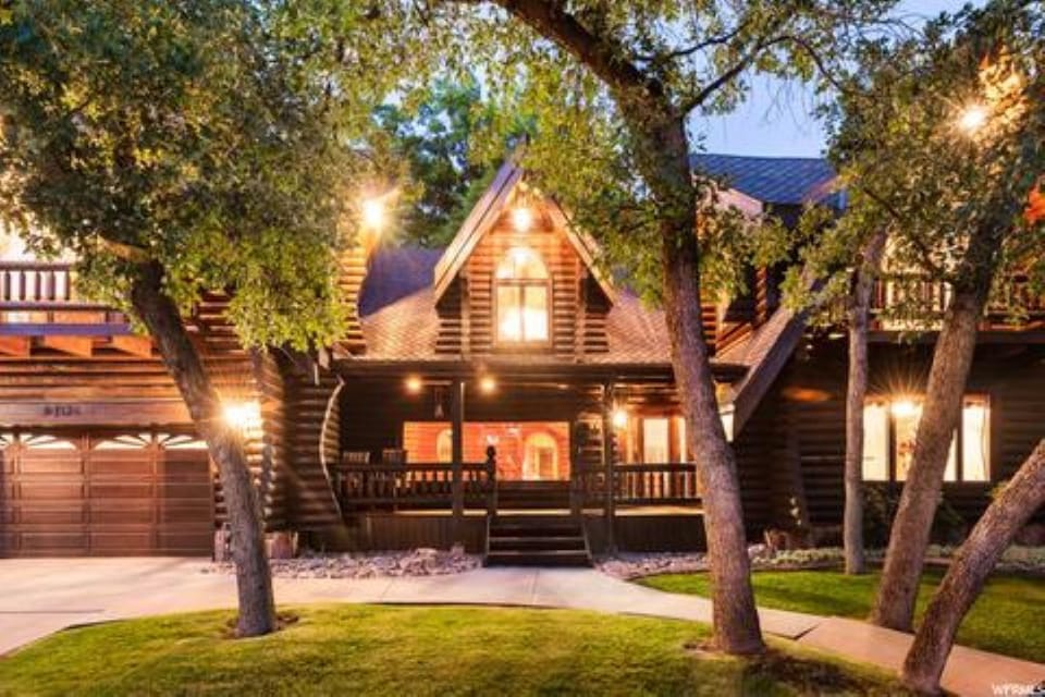 Front of cabin