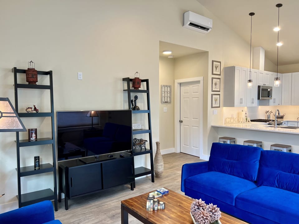 Open area floor plan to share the best moments