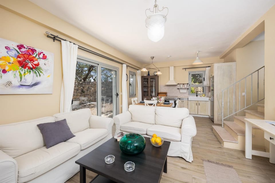 House | 2 bedrooms, soundproofing