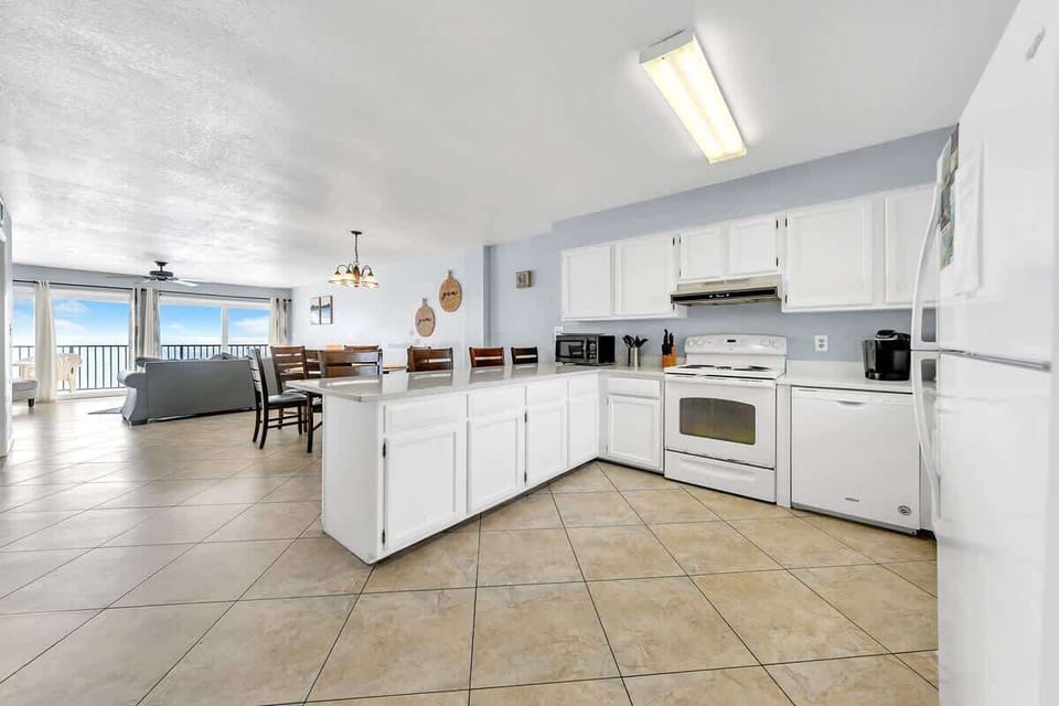 Beautiful Kitchen For Those Nights In