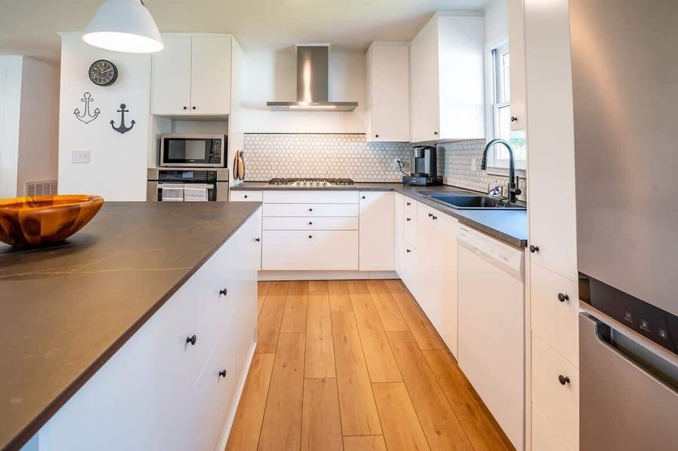 Modern Kitchen