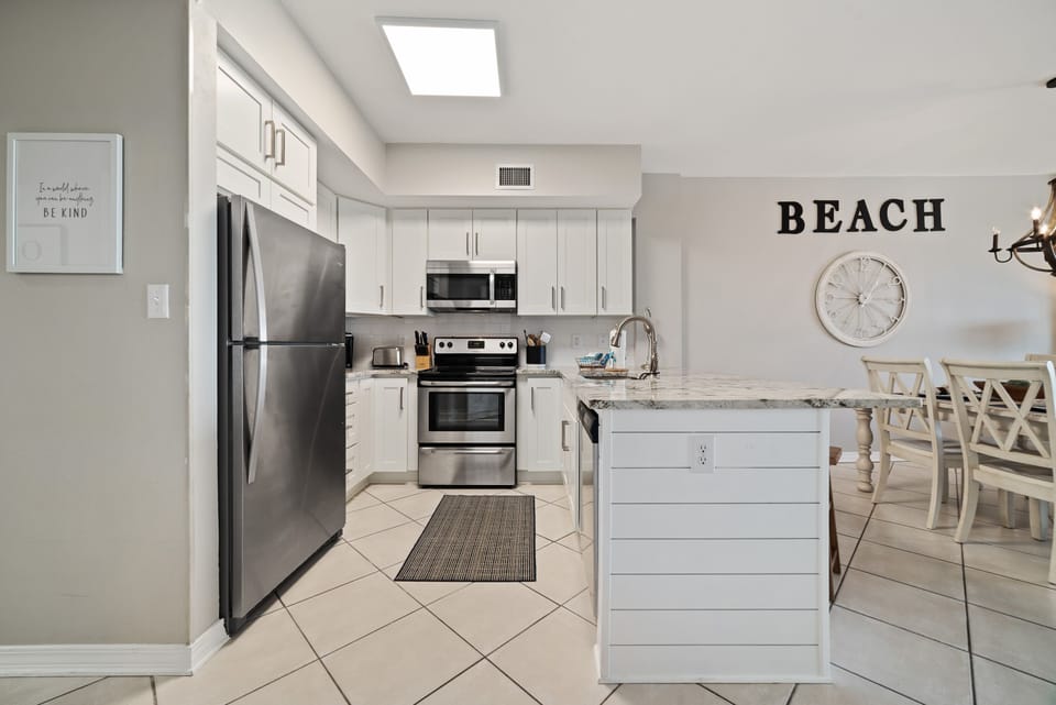 Full Kitchen