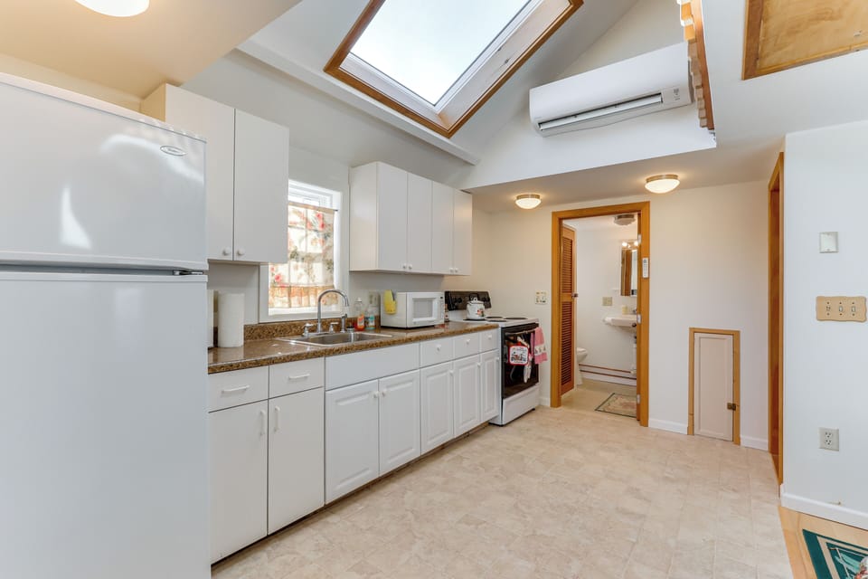 Cottage (2 Bedrooms) | Interior