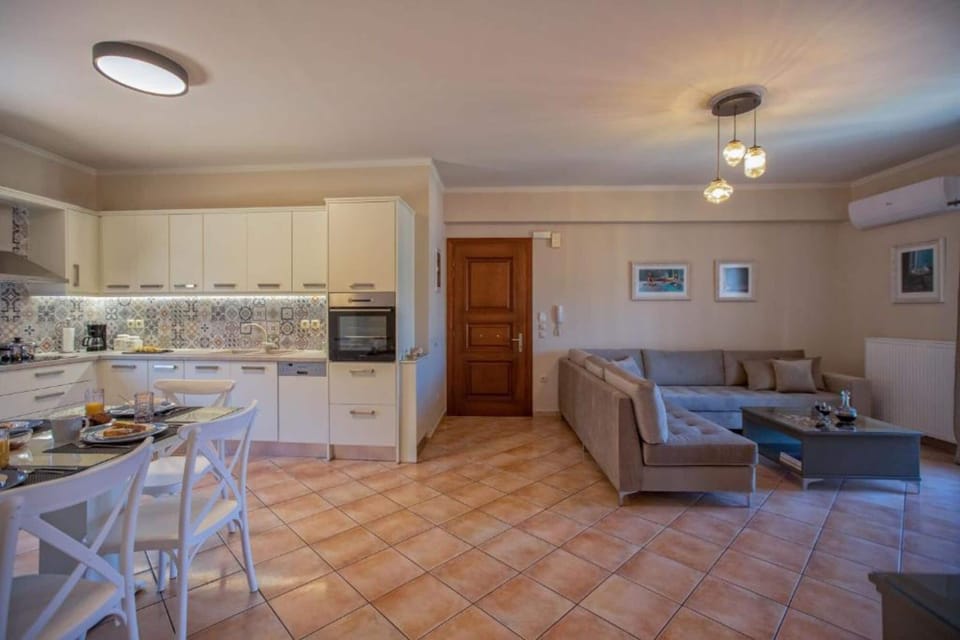Dina Apartment Argostoli 1 | Living area
