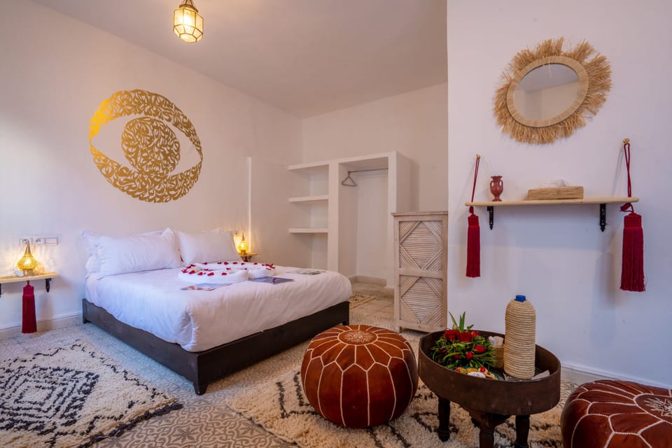 Premium bedding, free WiFi, bed sheets