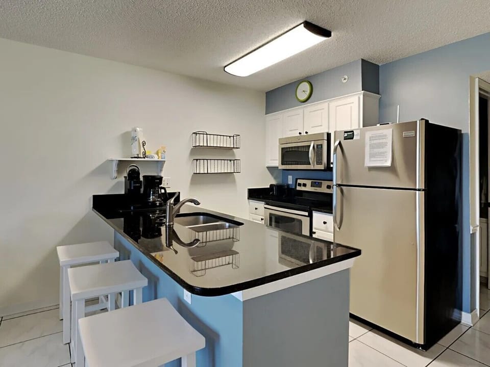Fully stocked kitchen