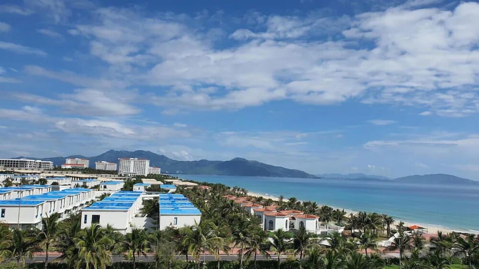 Beach/ocean view