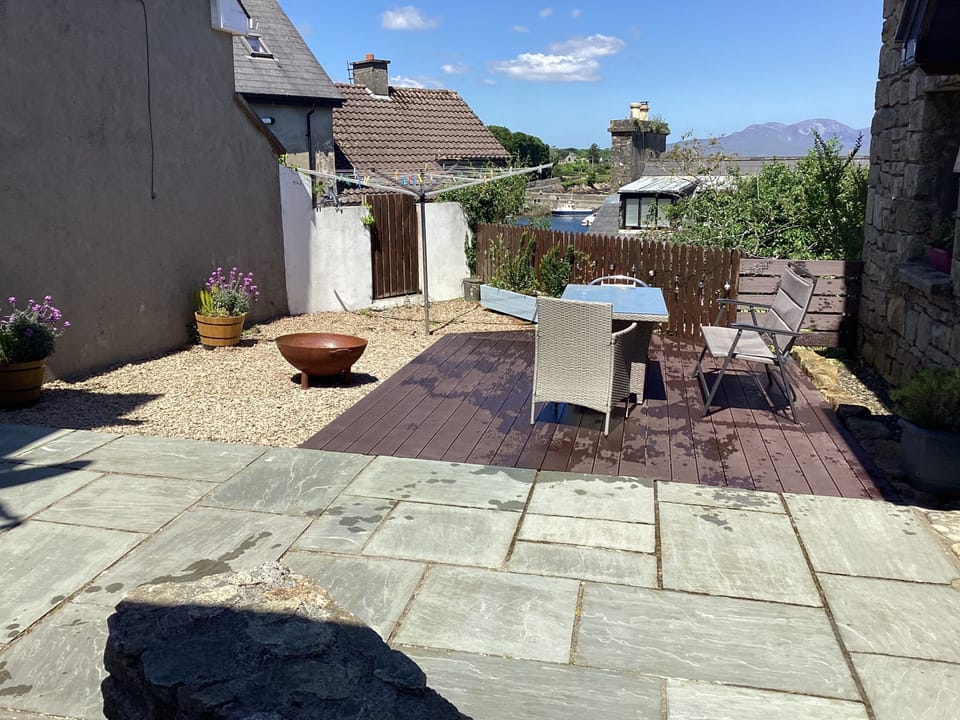 Outdoor seating area