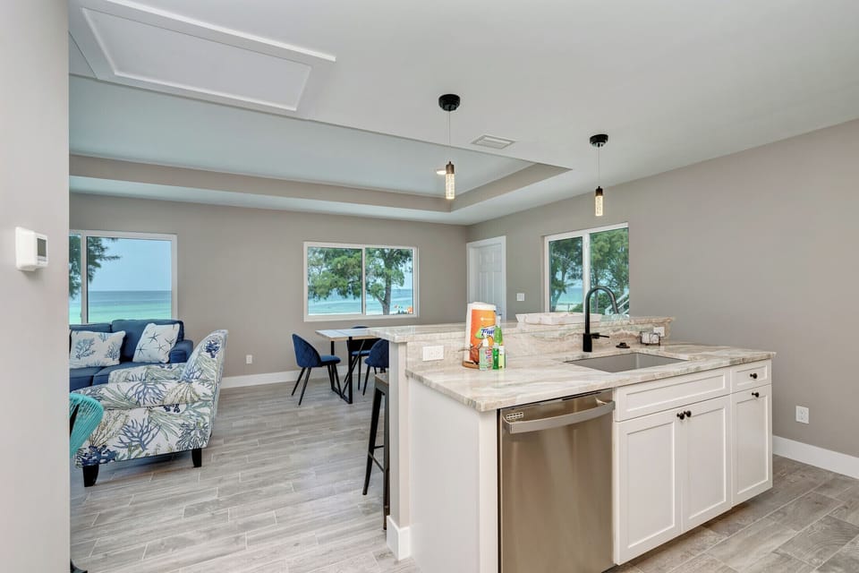 Studio (3 Bedrooms) | Property amenity