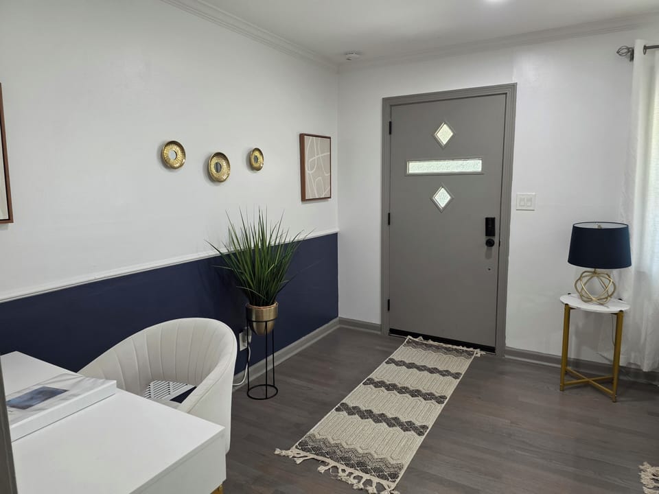 Private Front Entrance