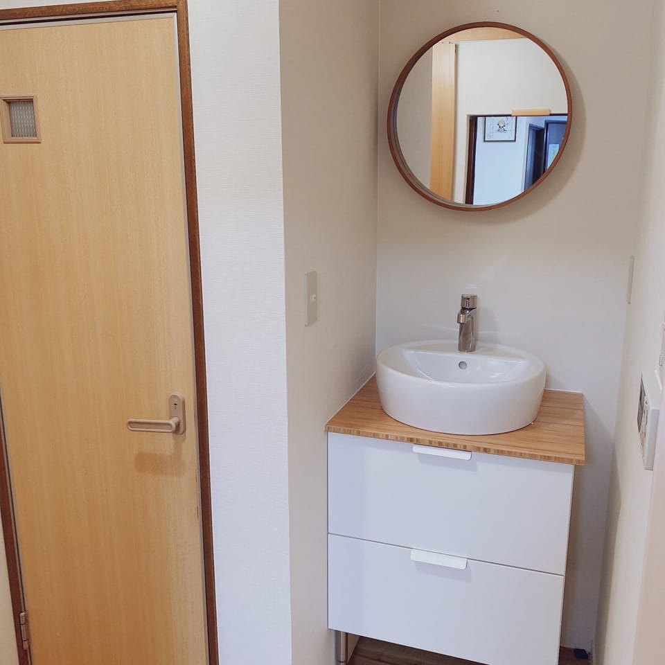 1F washbasin
