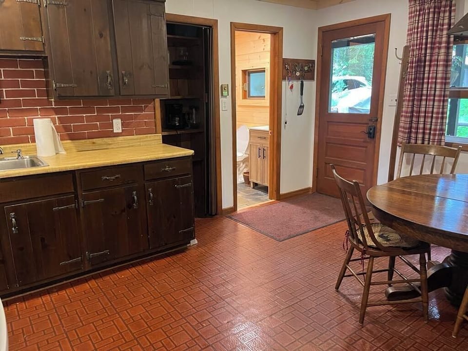 Kitchen table