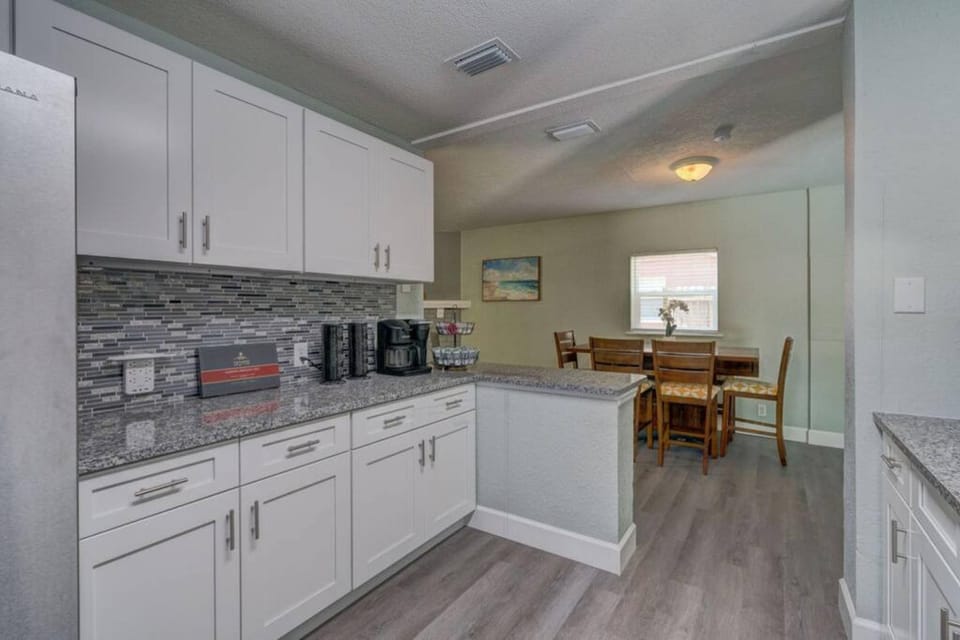 House | 4 bedrooms, high-speed internet