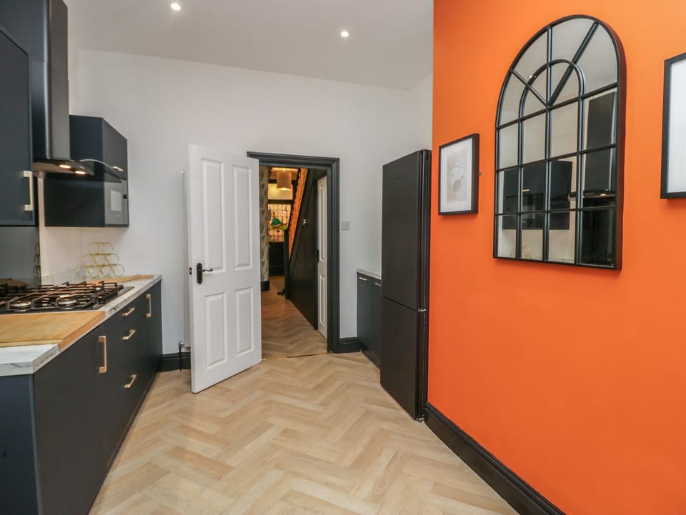 Fridge, dishwasher, electric kettle, toaster