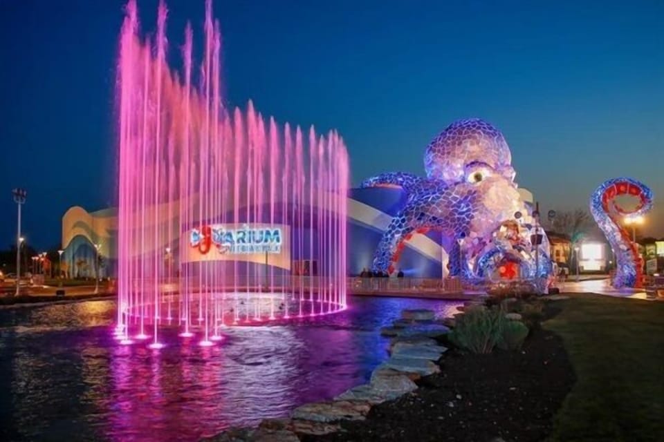 Branson Boardwalk - a good-time zone right in the heart of Branson's Highway 76 Entertainment District.