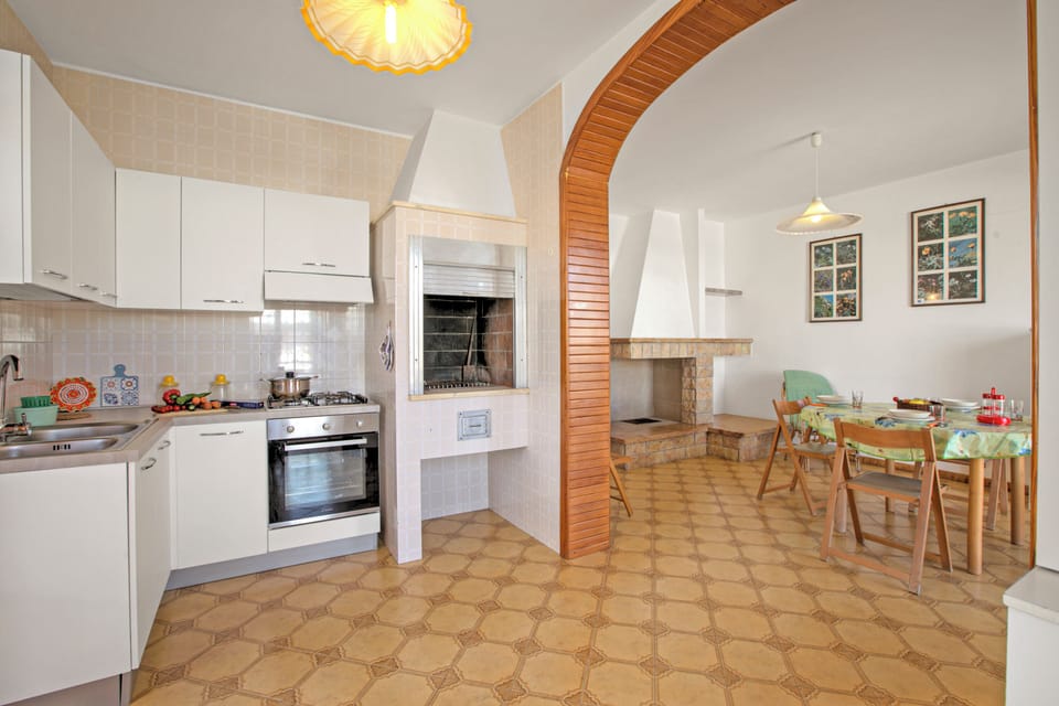 Kitchen and dining area