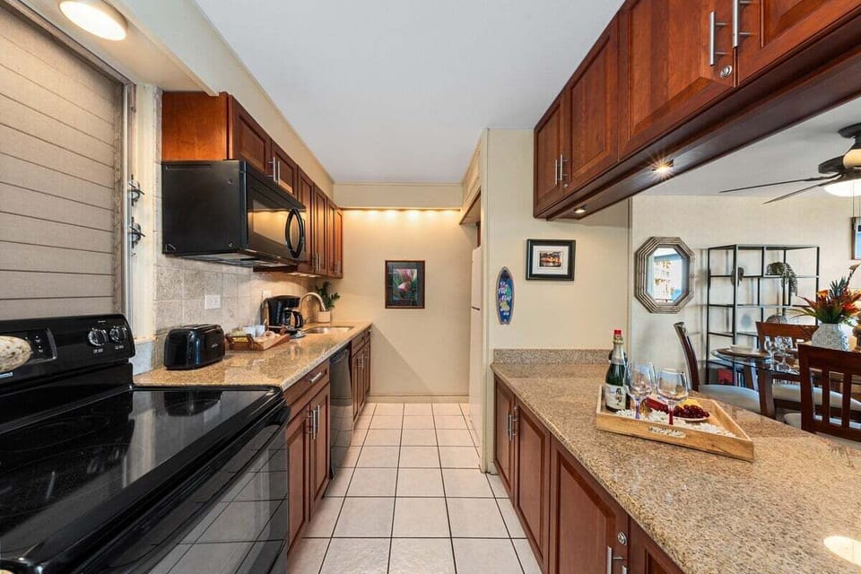 Maui Kaanapali Villas 415 kitchen 1