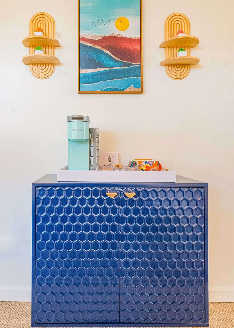 A coffee station to rejuvenate you before a day full of activities.