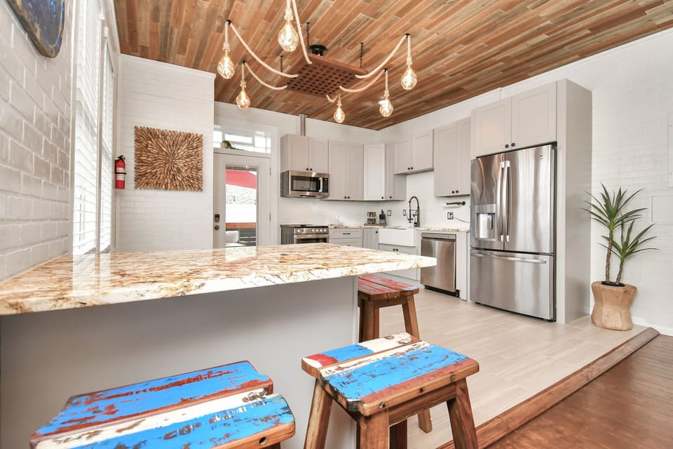Premium Loft, 1 Bedroom, Balcony | Memory foam beds, individually decorated, individually furnished