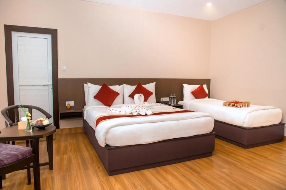 Premium bedding, blackout drapes, free WiFi