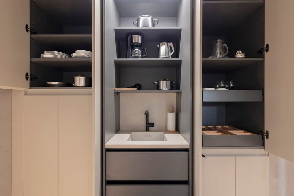 Open kitchen
