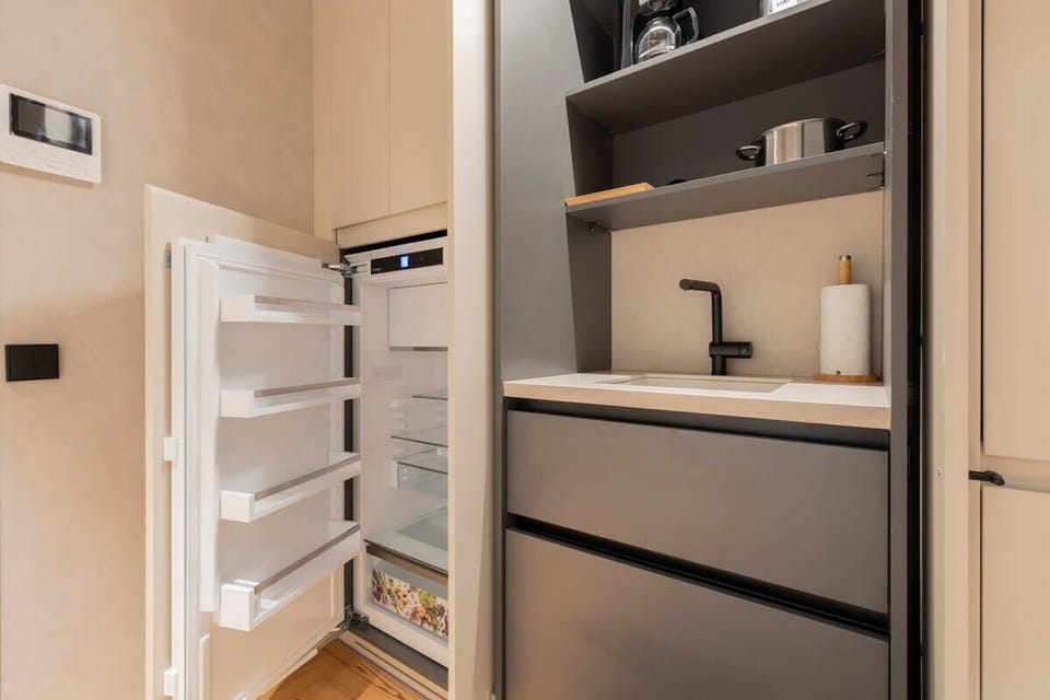 Equipped kitchen