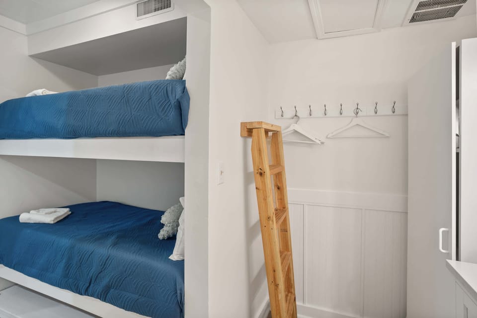 Bunk Area