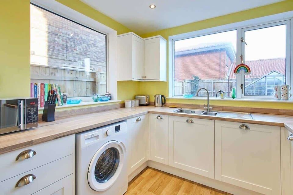 St Mark's Close, Marske-by-the-Sea - Host & Stay