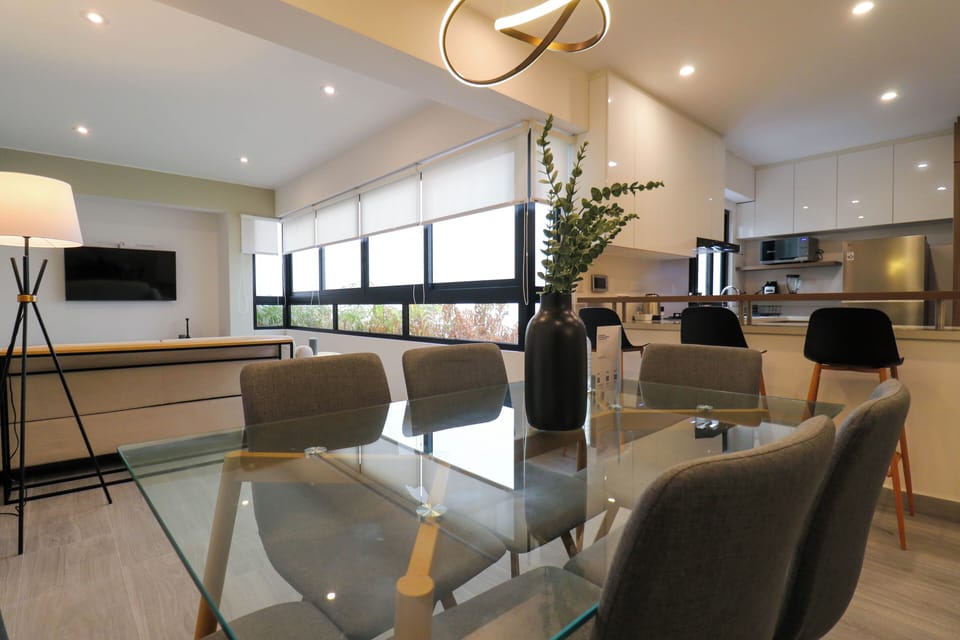 Apartment (104) | Dining room