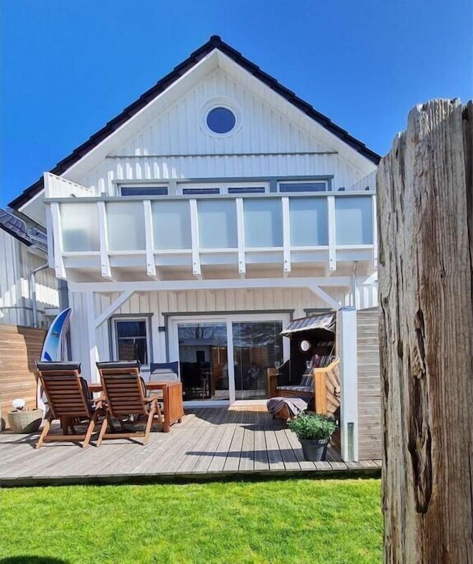 Holiday Home Exterior [summer]