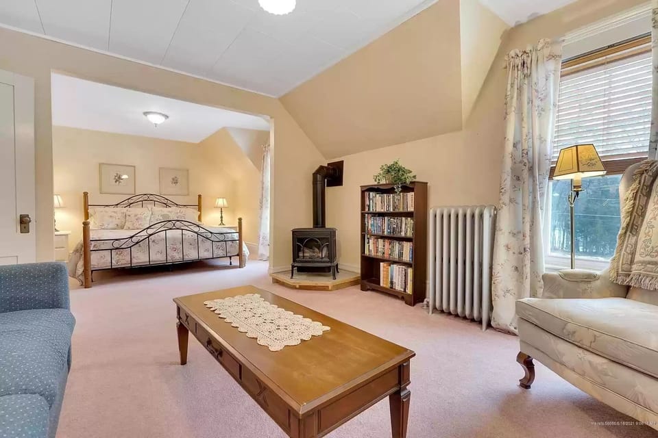 Harrison Suite | Individually decorated, individually furnished, iron/ironing board