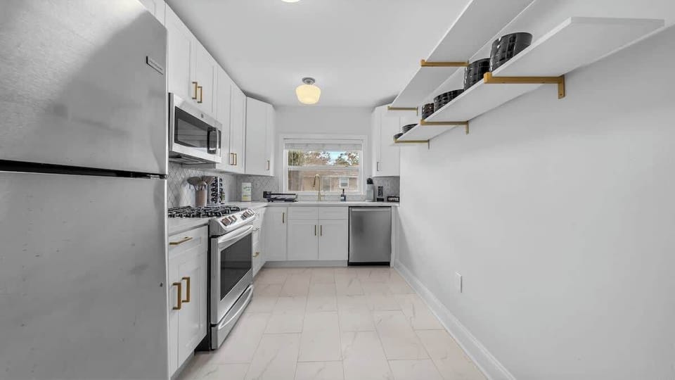 From morning coffee to homemade dinners, our modern farmhouse kitchen has you covered