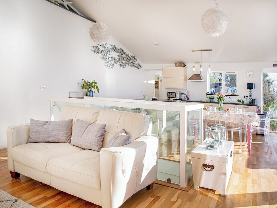 Open plan living space | Lookout, Downderry