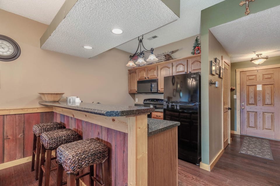 Kitchen - Kitchen