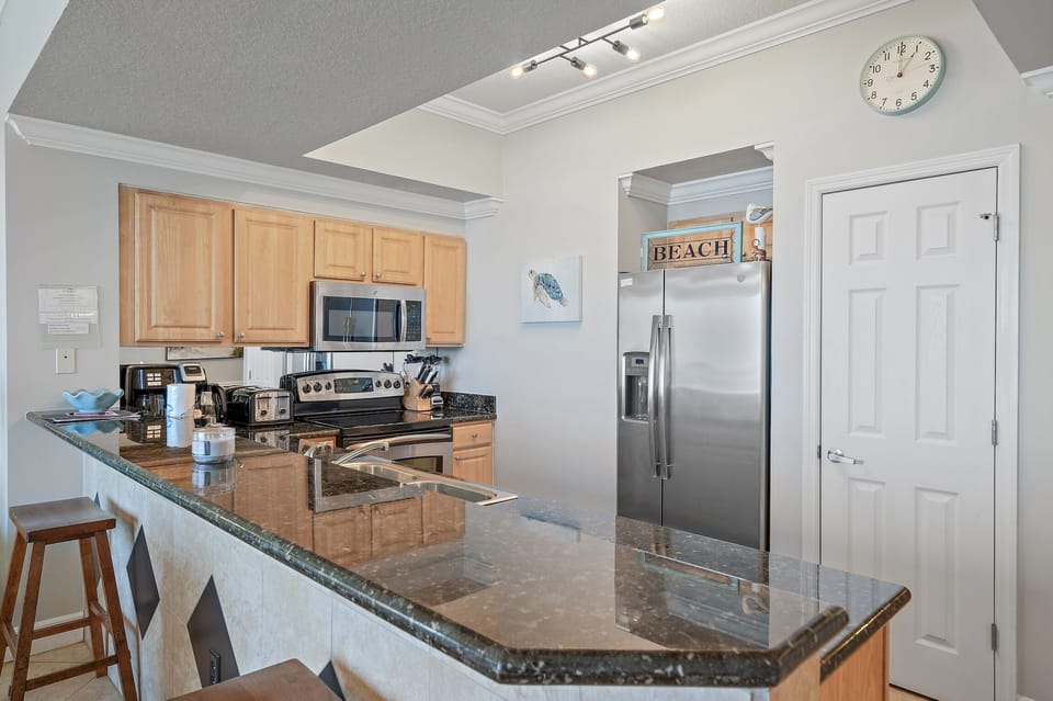 Fully equipped kitchen