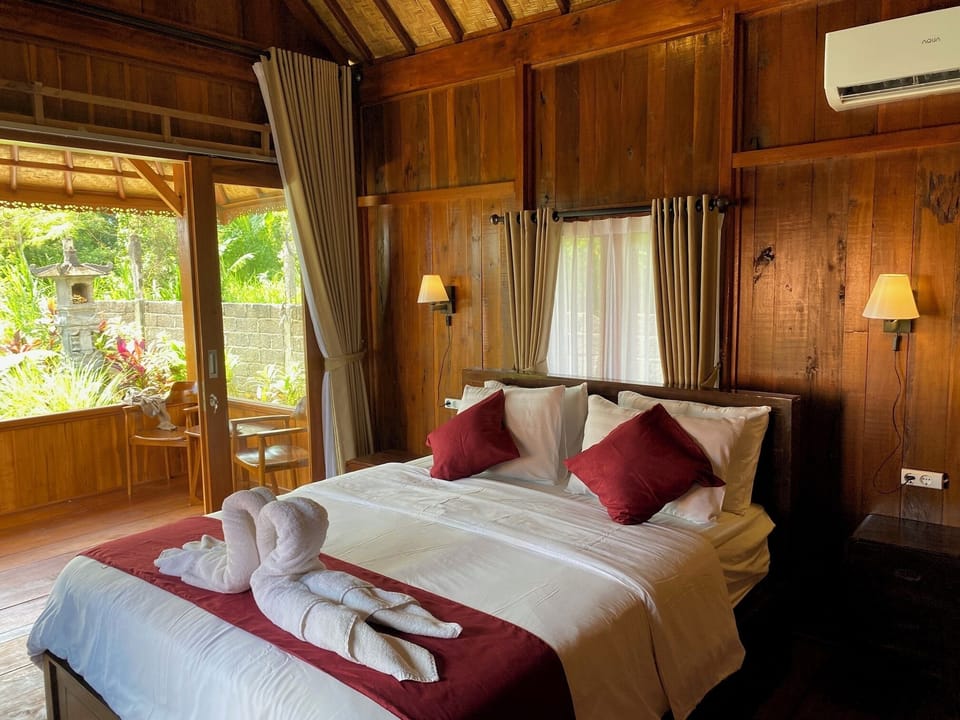 Superior Double Room | Free WiFi, bed sheets
