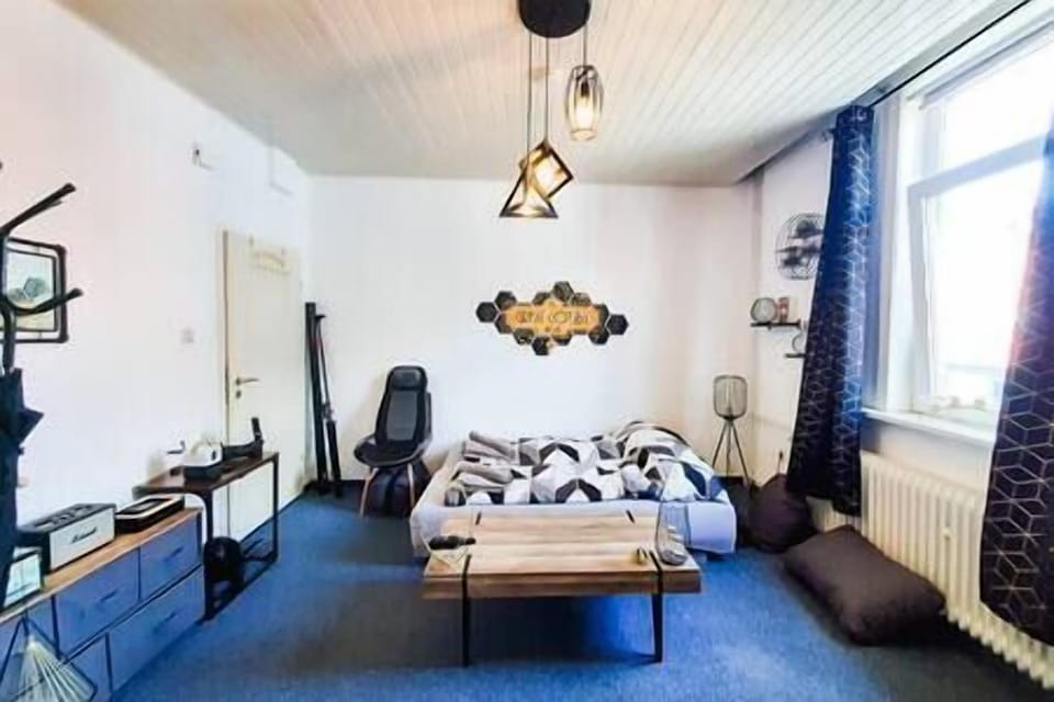 0690338e-e50e-4351-ac23-8f44bd3d061d