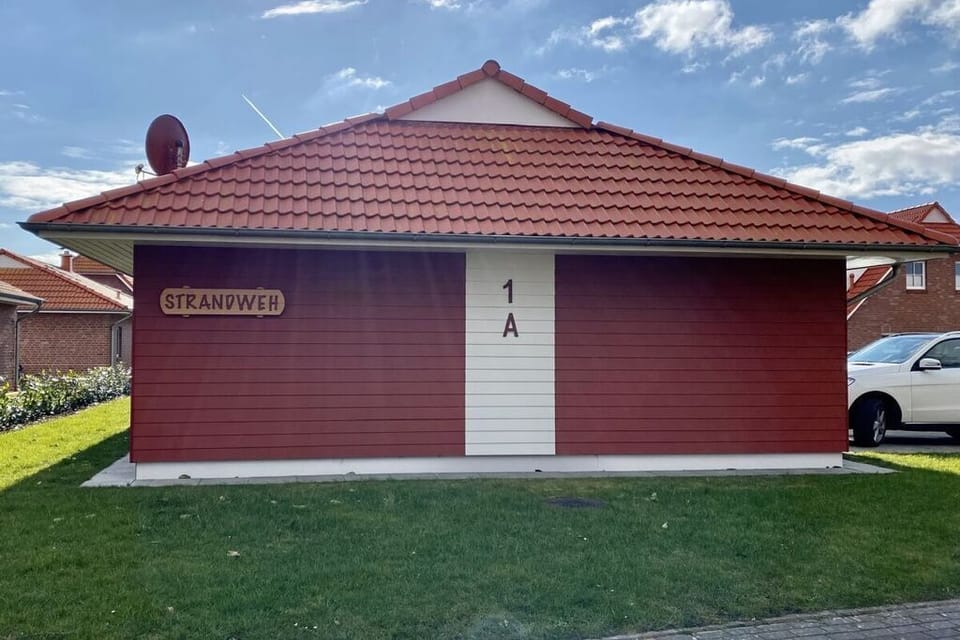 Holiday Home Exterior [summer]