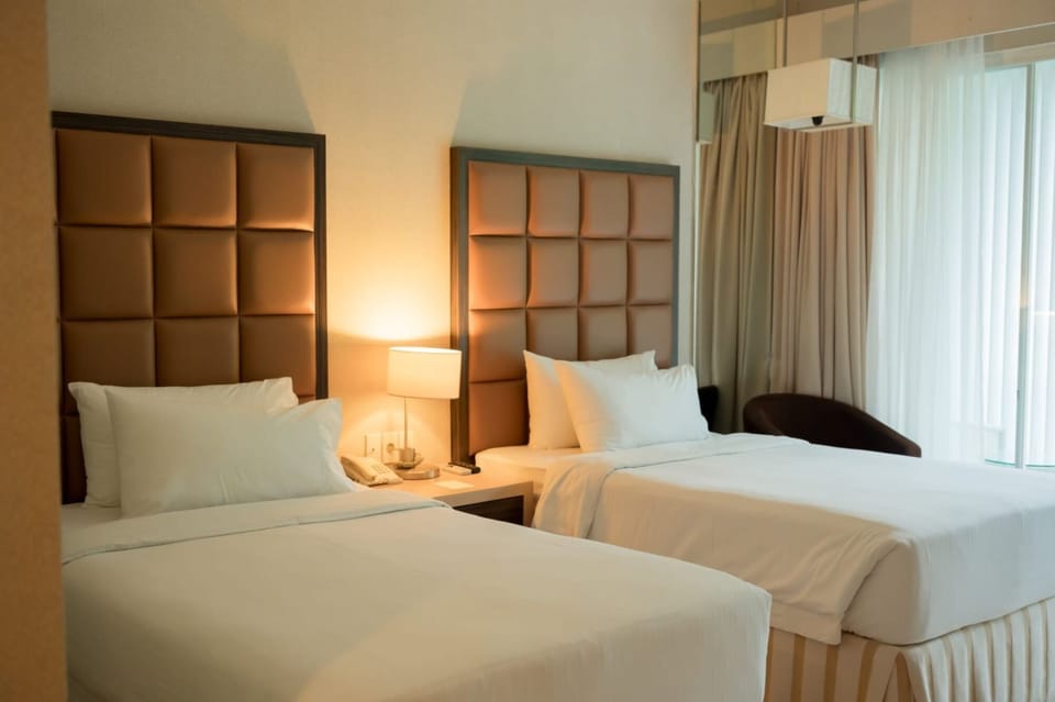 Executive Deluxe Twin | In-room safe, WiFi (free)