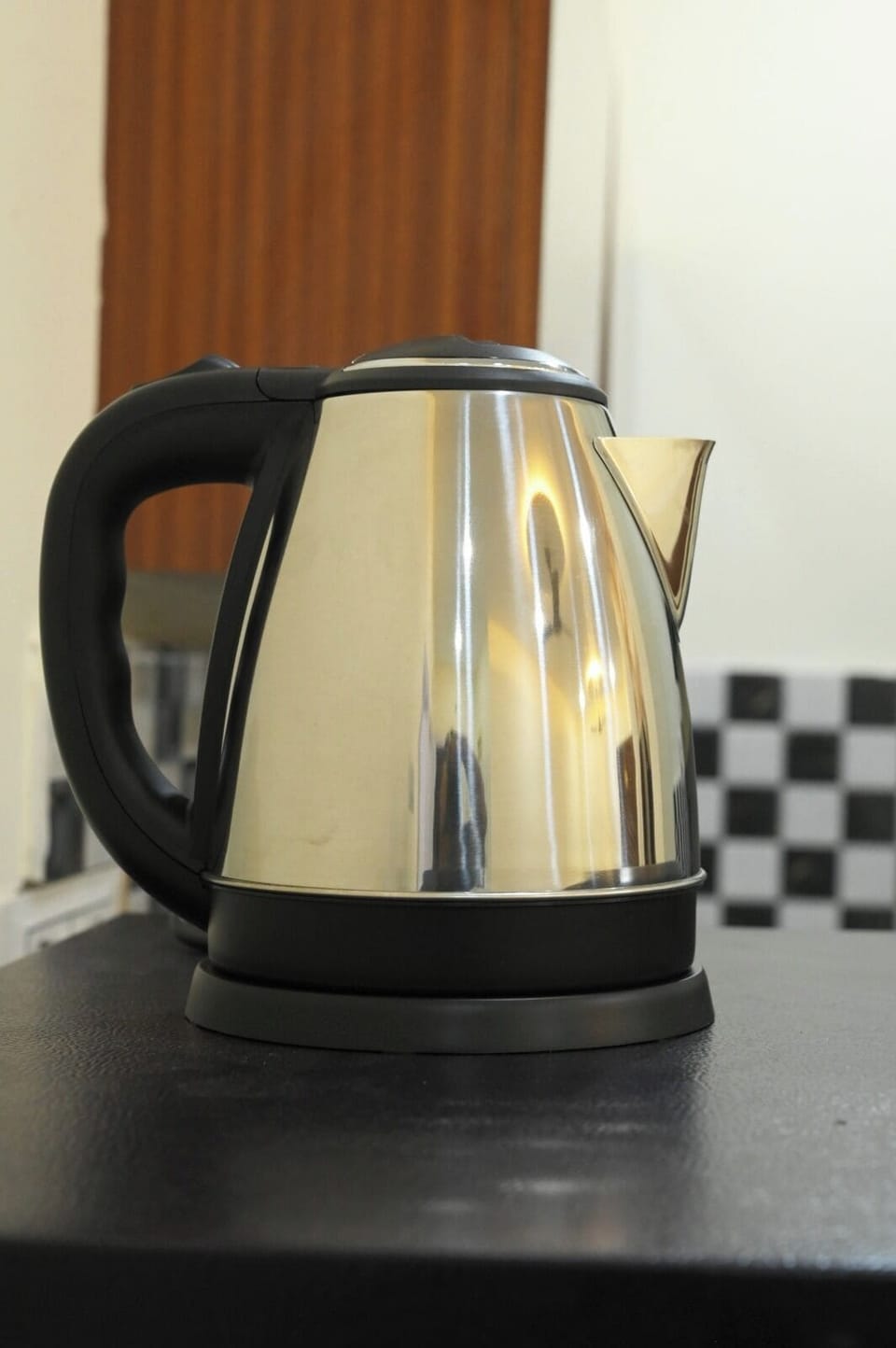 Luxury Studio Suite | Private kitchen | Electric kettle