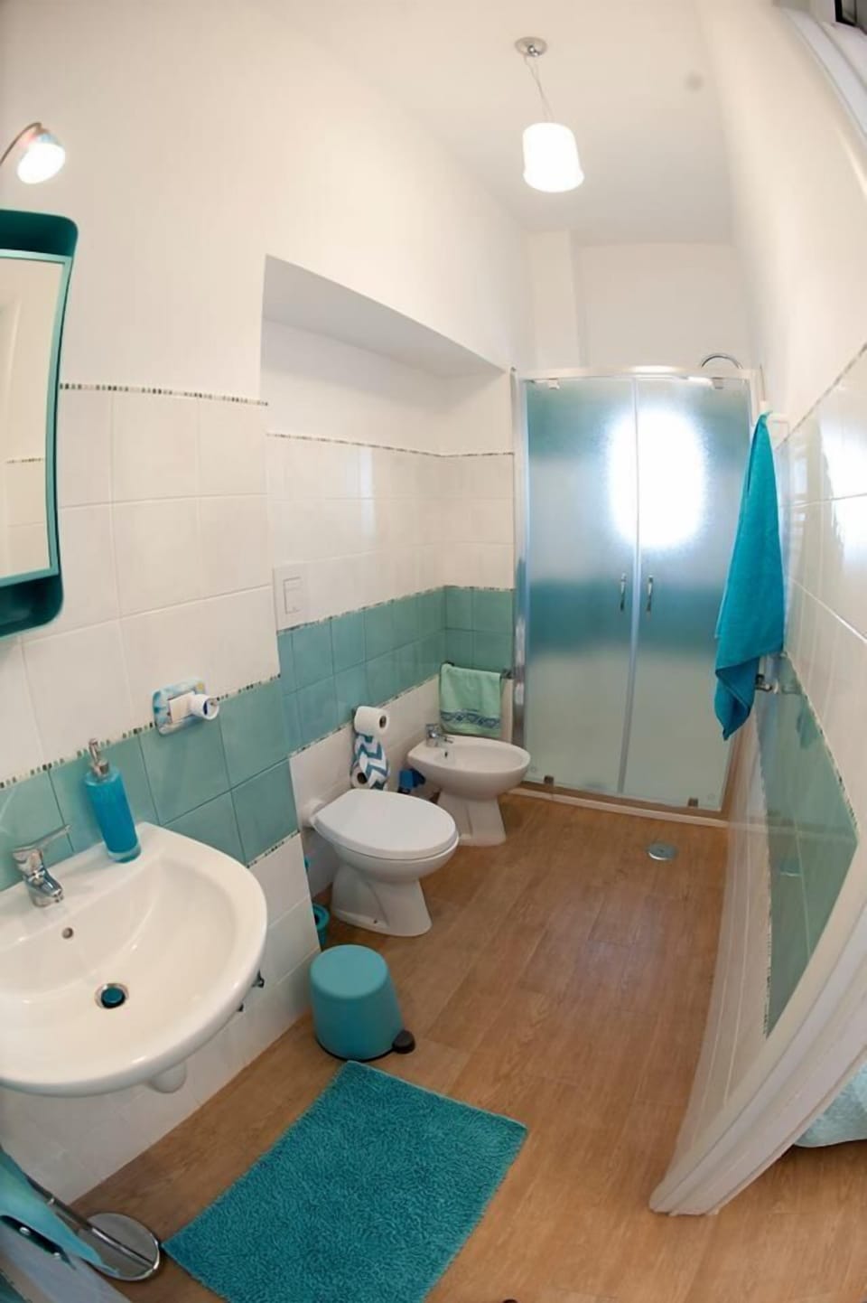 Double or Twin Room | Bathroom