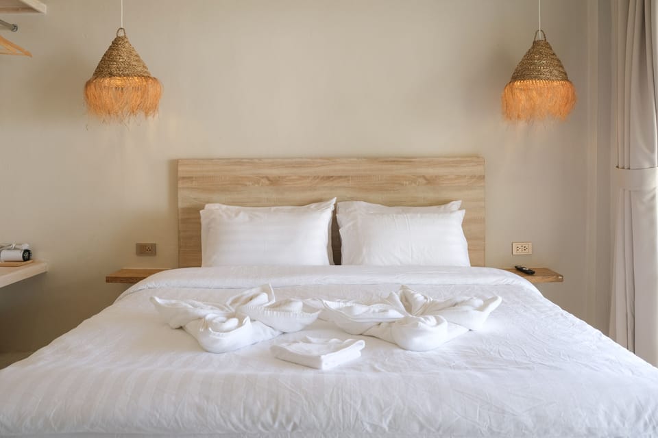 Classic Bungalow | Down comforters, individually decorated, individually furnished, desk