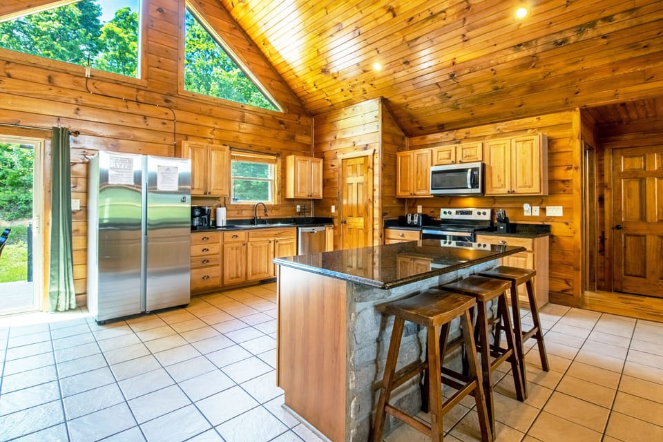 A fully equipped kitchen for your culinary creations