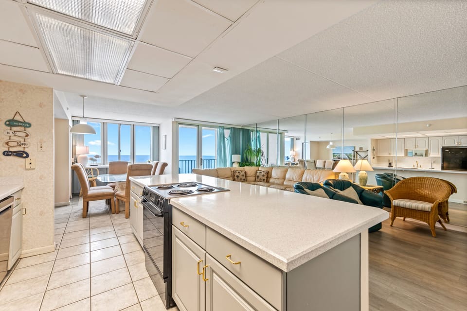 Cook up some great meals, all while taking in the spectacular views!