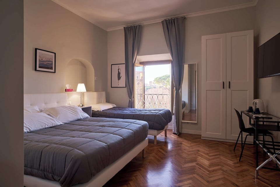 Classic Triple Room | In-room safe, blackout drapes, iron/ironing board, free WiFi