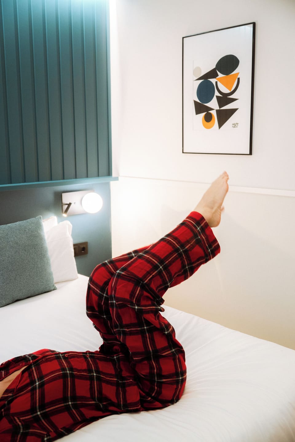 Economy Room | Minibar, blackout drapes, soundproofing, iron/ironing board